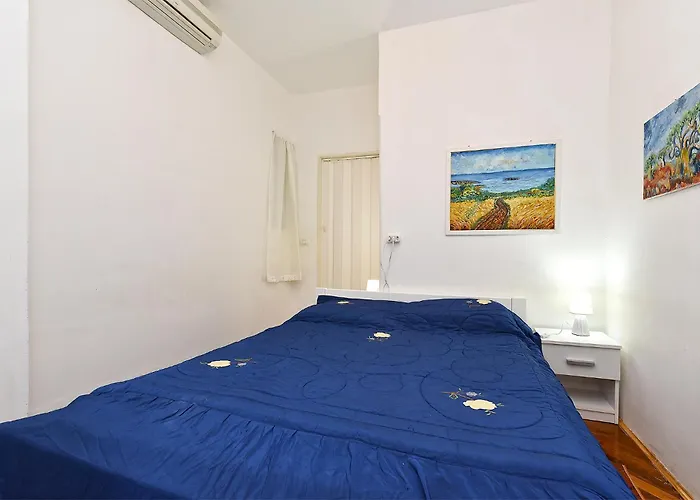 Smilja 2305 Apartment